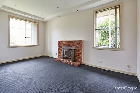 Property photo of 40 Jacaranda Street Doveton VIC 3177