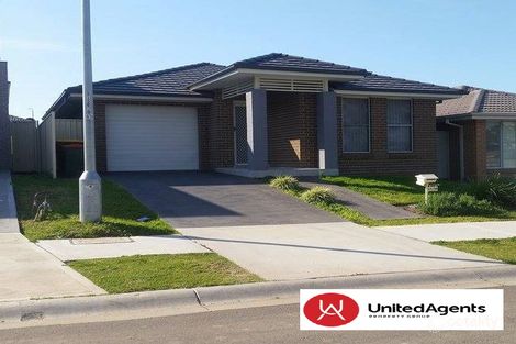 26 Affleck Gdns, Middleton Grange, NSW 2171