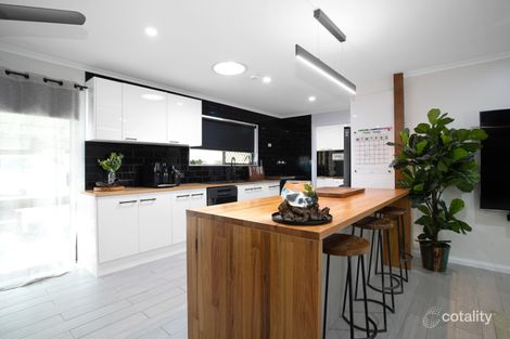 Property photo of 42 Jarrah Street Beaconsfield QLD 4740
