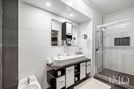 Property photo of 10 Mimi Court Mount Warren Park QLD 4207