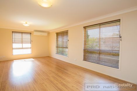 Property photo of 53 Benjamin Circle Rutherford NSW 2320