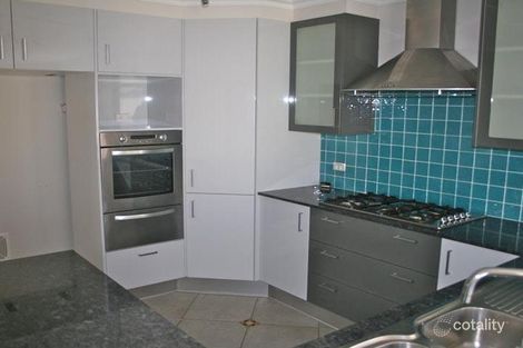 Property photo of 28 Hollywood Avenue Ulladulla NSW 2539