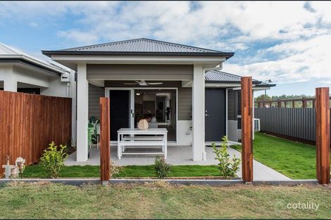 23 Amber Cct, Ripley, QLD 4306