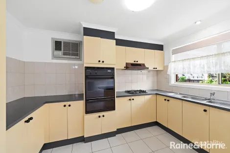 Property photo of 6/2 Douglas Avenue St Albans VIC 3021