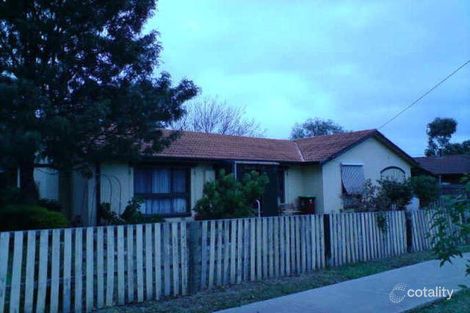 Property photo of 2/2 Latrobe Street Cranbourne VIC 3977