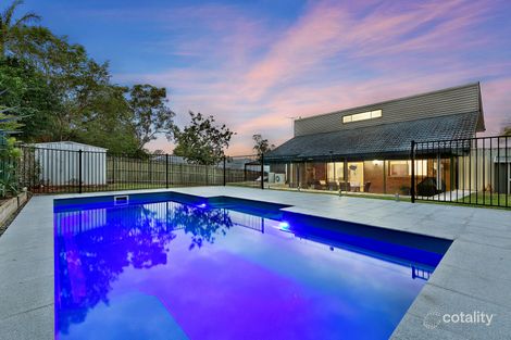 5 Folkstone Ave, Albany Creek, QLD 4035