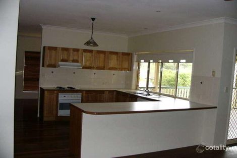 Property photo of 5 Engelmann Close Carindale QLD 4152