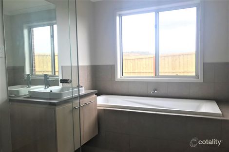 Property photo of 69 Cosgrove Drive Maddingley VIC 3340