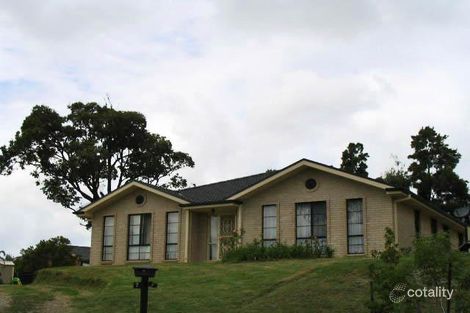 7 Alkoo Cres, Maryland, NSW 2287