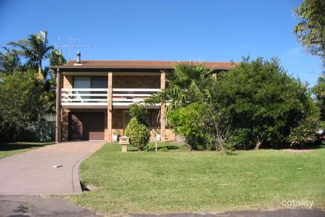 48 Clemenceau Cres, Tanilba Bay, NSW 2319