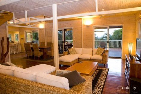 Property photo of 5 Lady Musgrave Court Agnes Water QLD 4677