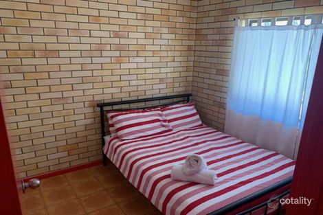 Property photo of 37 Pacific Boulevard Moore Park Beach QLD 4670