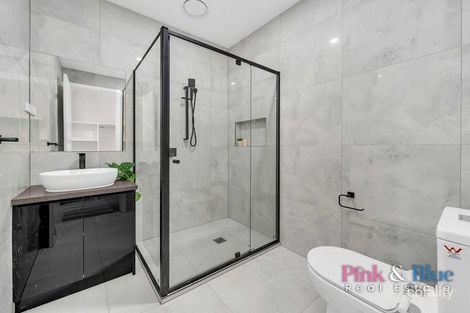 Property photo of 32 Viola Drive Rockbank VIC 3335