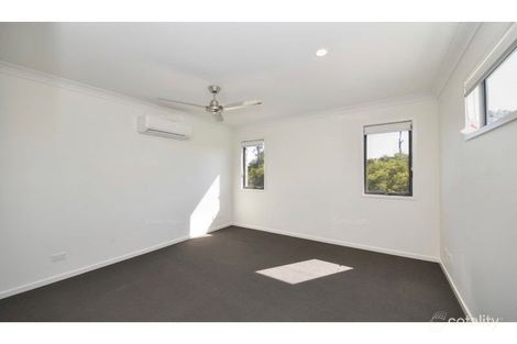 Property photo of 27 Seashell Avenue Coomera QLD 4209