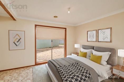 Property photo of 2 Bowen Place Tolland NSW 2650