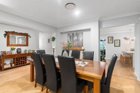 Property photo of 14 Fernbrook Crescent Mittagong NSW 2575