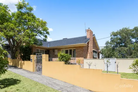 Property photo of 154 Charman Road Mentone VIC 3194