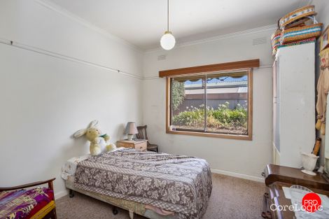 Property photo of 1 Buckley Street Long Gully VIC 3550