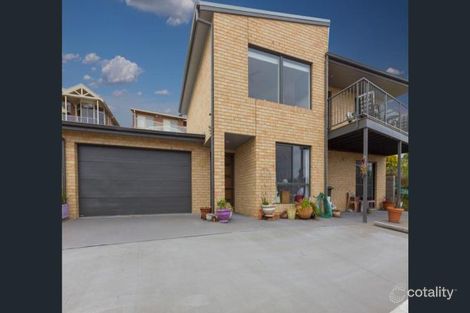 2/40 Garagarang St, Malua Bay, NSW 2536