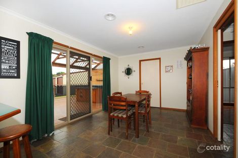 Property photo of 10 Gratlea Court Carrum Downs VIC 3201