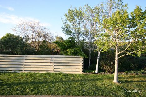 26 Sandringham Pde, Newtown, VIC 3220