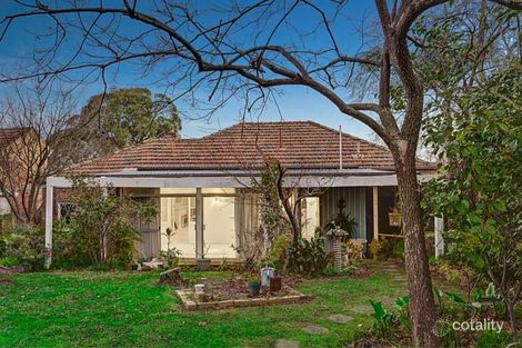 Property photo of 40 Charteris Drive Ivanhoe East VIC 3079