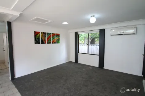 Property photo of 5 Wade Place Orange NSW 2800