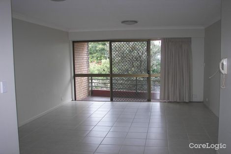 Property photo of 127 Wynnum Esplanade Wynnum QLD 4178