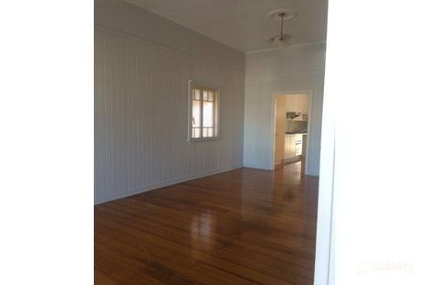 Property photo of 34 Harrogate Street Woolloongabba QLD 4102