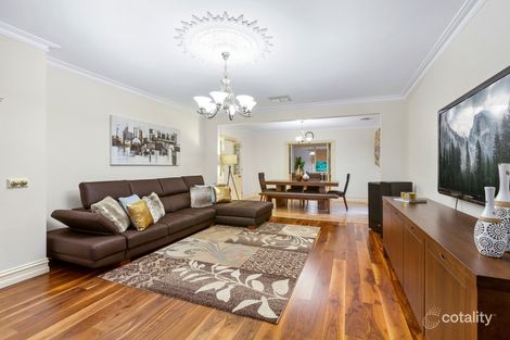 Property photo of 73 Saronvale Crescent Hillside VIC 3037