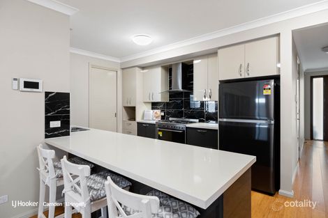 Property photo of 12 Howard Loop Oran Park NSW 2570