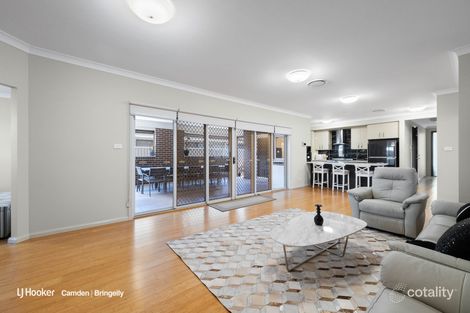 Property photo of 12 Howard Loop Oran Park NSW 2570