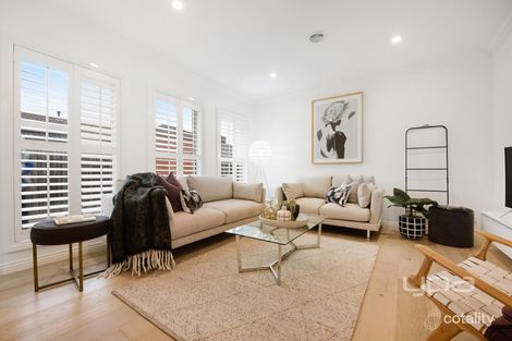 Property photo of 2/12 Bowes Avenue Airport West VIC 3042