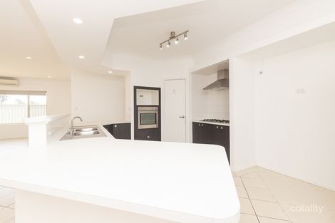 Property photo of 5 Brockenhurst Link Wellard WA 6170