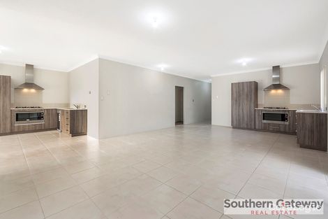 Property photo of 5 Daybreak Loop Wellard WA 6170