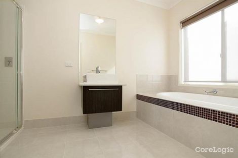 Property photo of 10 Garland Terrace Point Cook VIC 3030