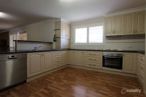 Property photo of 43 Deutcher Street Temora NSW 2666