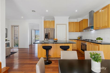 Property photo of 32 Cunningham Chase Burnside Heights VIC 3023