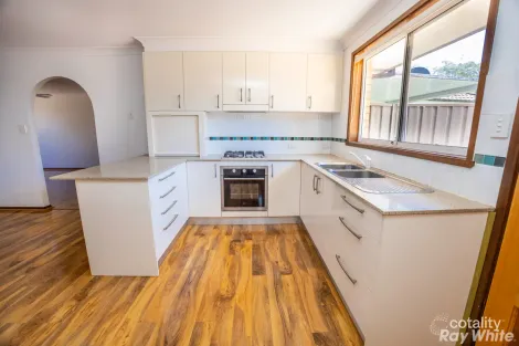 Property photo of 2/24 Rennie Crescent Tuncurry NSW 2428