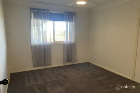 Property photo of 4 Ryley Close Moruya NSW 2537