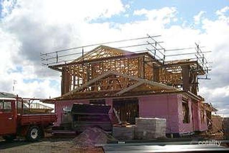 8 Audrey Ct, Middle Ridge, QLD 4350