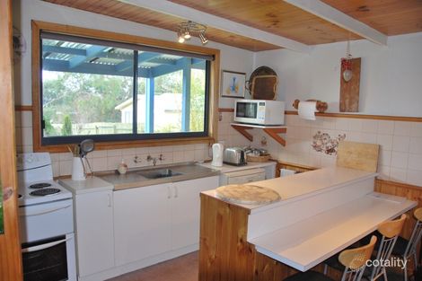 Property photo of 14 Main Street Buffalo VIC 3958