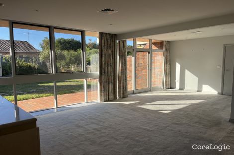 Property photo of 814 St James Crescent North Albury NSW 2640