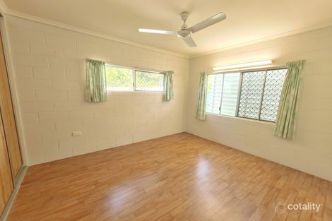 1/1 Holden Cl, Whitfield, QLD 4870