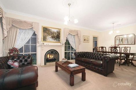 Property photo of 2 Cunningham Close Aspendale Gardens VIC 3195