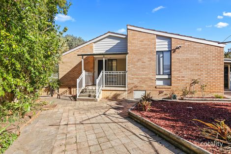 6 Foxlow Pl, Airds, NSW 2560