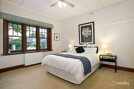 Property photo of 2 Nicol Street Hampton VIC 3188