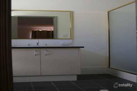 Property photo of 55 Babbler Turn Bennett Springs WA 6063