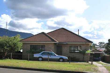 10 Lawson St, Fairy Meadow, NSW 2519