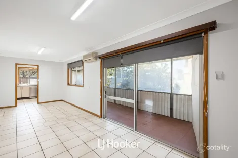 Property photo of 49 Oramzi Road Girraween NSW 2145